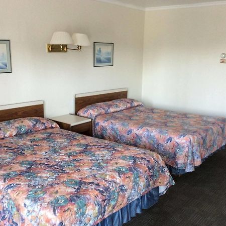Embassy Motel Kingston Zewnętrze zdjęcie